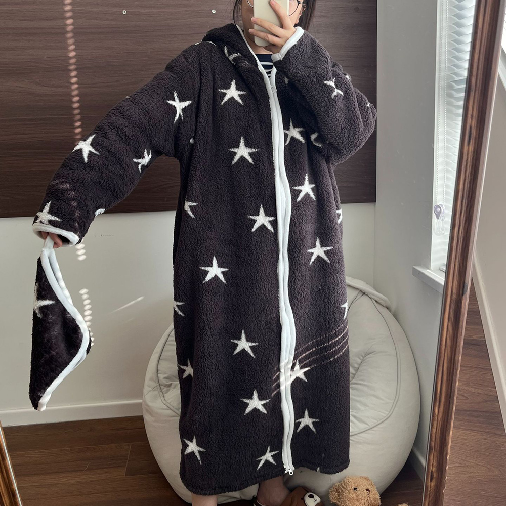 MICOACH 行走的被窩花漾款連帽睡袍