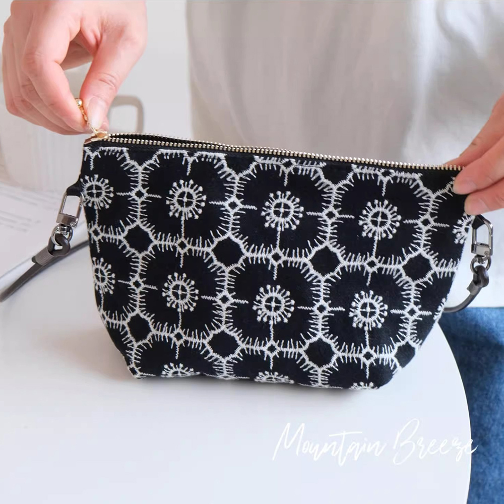 MICOACH 鳥語花香棉麻刺繡斜揹包