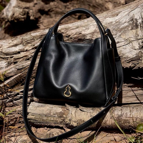 半坡BAMPO 尊貴皇家牛皮圓滿包