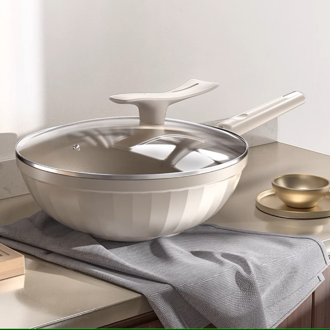 悅生活-Best buy 養生無塗層鈦上鈦雙層無油煙鍋32cm(不含鍋蓋)