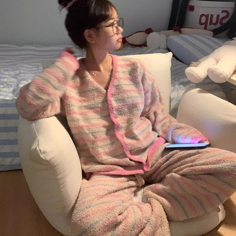 MICOACH 棉花糖夢境保暖居家服睡衣