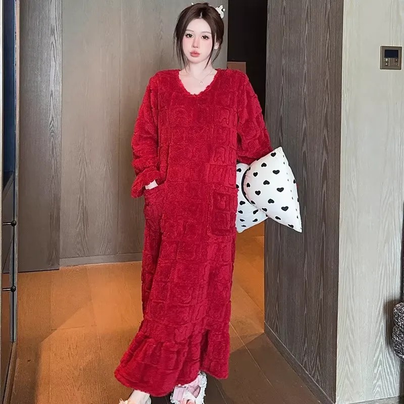 MICOACH 挪威專櫃款玉兔珊瑚絨連身睡袍(大碼可穿)